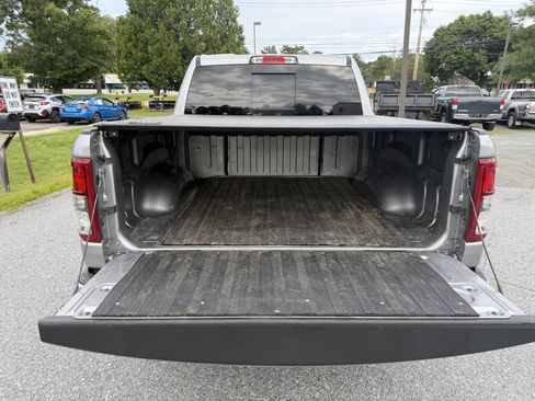 Used 2021 RAM 1500 Big Horn AWD/4WD image 5