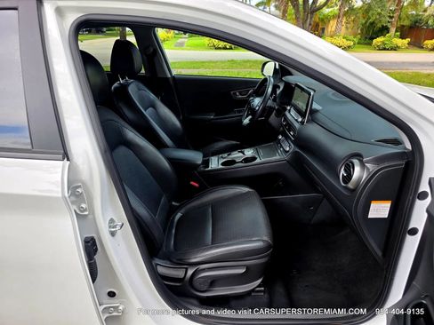 Used 2021 Hyundai Kona Ultimate FWD image 35