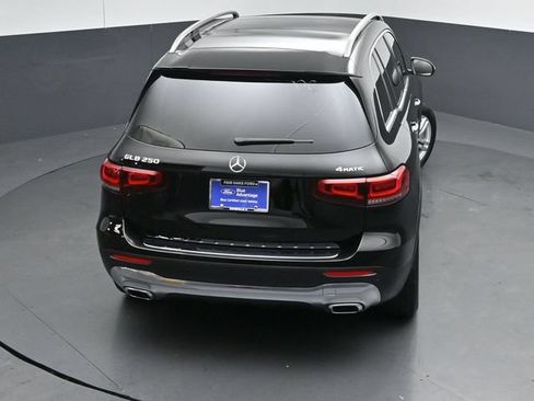 Used 2022 Mercedes-Benz GLB 250 4MATIC image 45