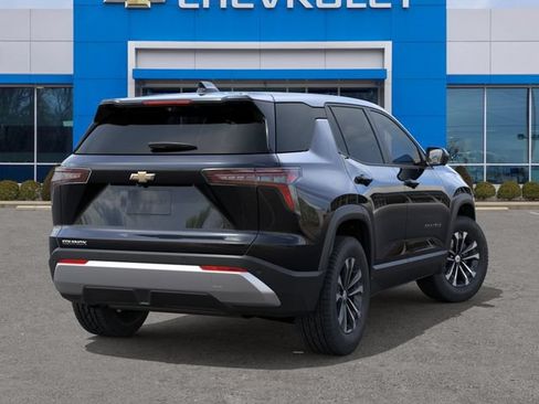 New 2027 Chevrolet Equinox LT w/ Safety and Technology Package FWD image 4