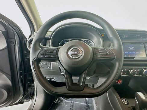 Certified 2024 Nissan Kicks S image 13