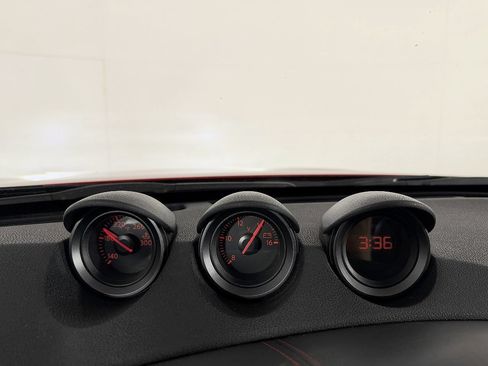 Used 2016 Nissan 370Z NISMO RWD image 48