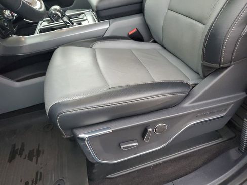 Used 2022 Ford F150 Lariat w/ Equipment Group 502A High image 14