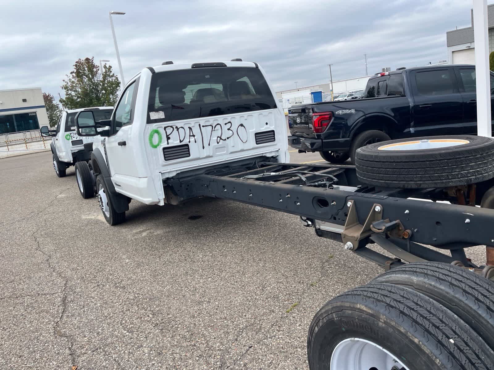 Used 2023 Ford F450 XLT w/ XLT Value Package RWD image 10