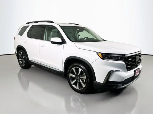 Certified 2024 Honda Pilot Elite image 19