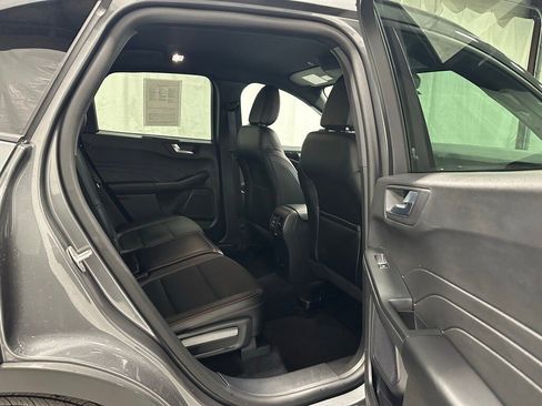 Used 2025 Ford Escape ST-Line image 45