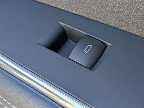 New 2026 GMC Acadia Elevation w/ Elevation Premium Package image 38