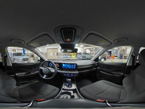 Used 2025 Hyundai Kona SEL image 42