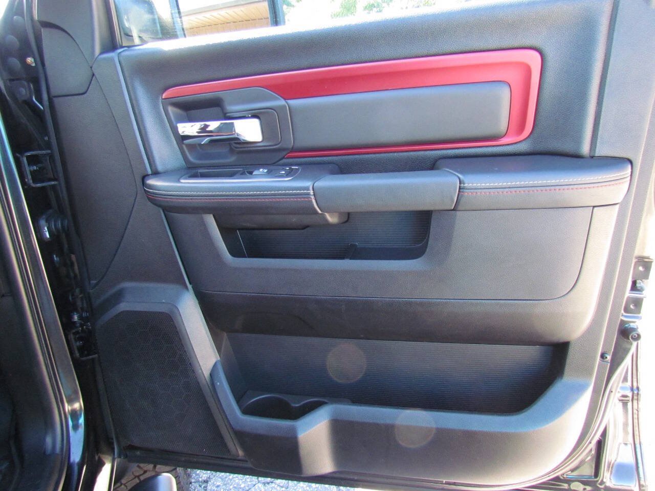 Used 2017 RAM 1500 Rebel w/ Luxury Group AWD/4WD image 18