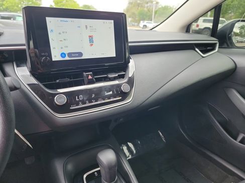 Used 2024 Toyota Corolla LE image 22