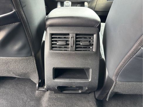 Used 2023 Mitsubishi Outlander SE Black Edition FWD image 39