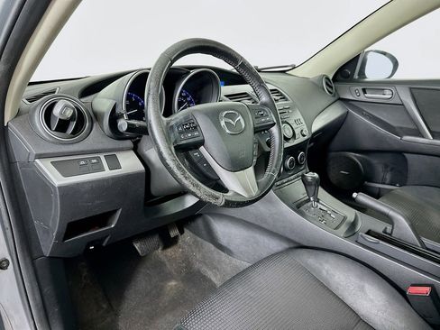 Used 2013 MAZDA MAZDA3 i Touring w/ Preferred Equipment Pkg image 10