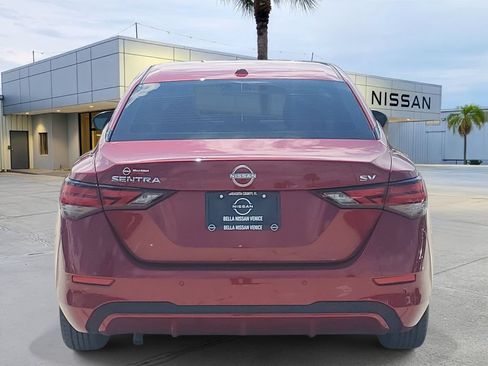 Used 2024 Nissan Sentra SV FWD image 5