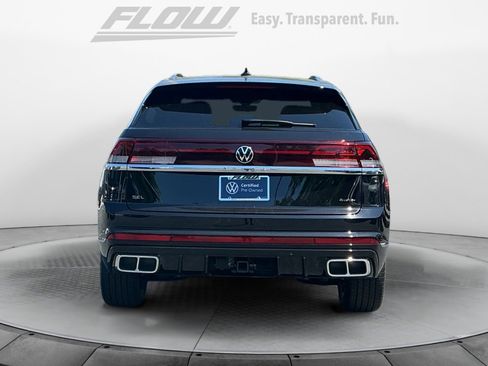Certified 2026 Volkswagen Atlas Cross Sport SEL Premium R-Line AWD/4WD image 8