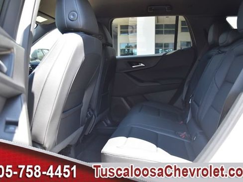 Used 2026 Chevrolet Equinox LT w/ Convenience Package II FWD image 23