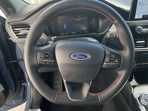 Used 2026 Ford Escape ST-Line AWD/4WD image 14