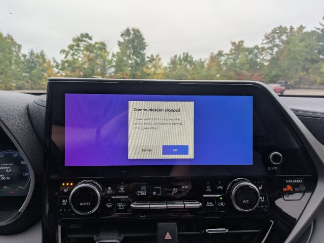 New 2026 Toyota Highlander Limited AWD/4WD image 24