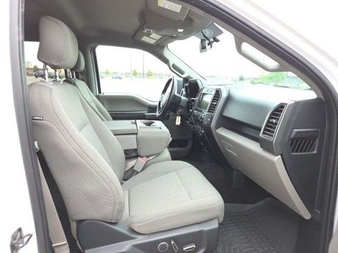 Used 2017 Ford F150 XLT w/ Equipment Group 302A Luxury AWD/4WD image 21