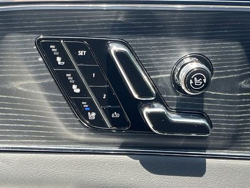 Used 2024 Cadillac Lyriq Sport RWD image 25