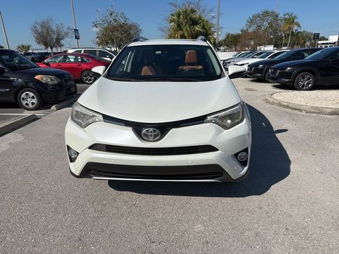 Used 2016 Toyota RAV4 Limited image 6