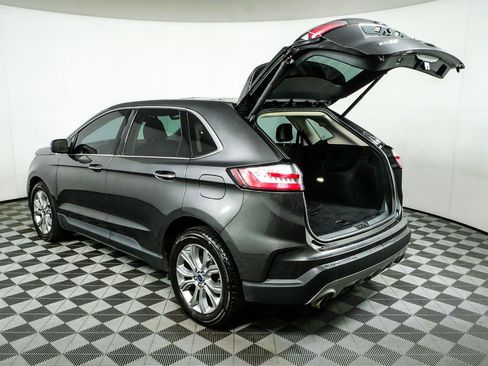 Used 2019 Ford Edge Titanium FWD image 34