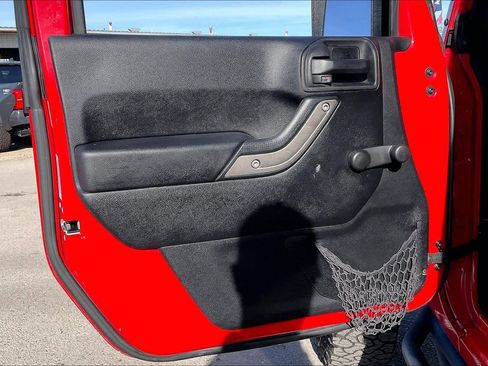 Used 2014 Jeep Wrangler Unlimited Sport w/ Connectivity Group image 20