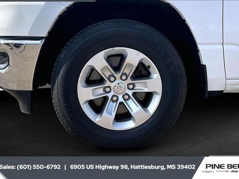 Used 2023 RAM 1500 Laramie image 7