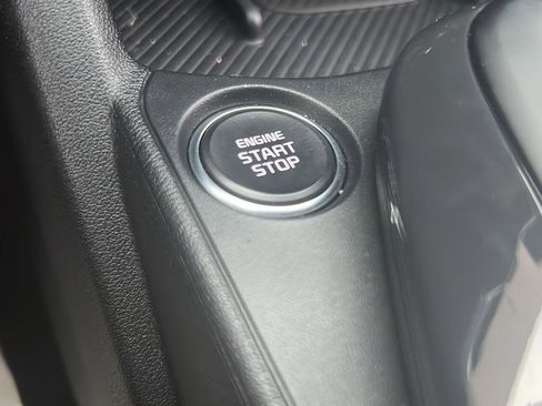 Used 2025 Kia K4 EX image 25