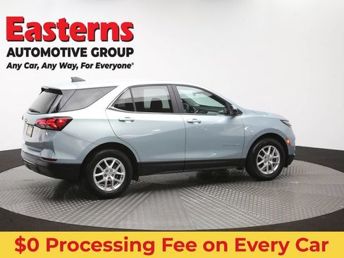 Used 2022 Chevrolet Equinox LT FWD image 41