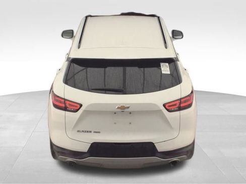 Used 2024 Chevrolet Blazer LT image 5