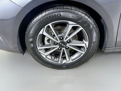 Certified 2024 Kia Forte LXS image 10