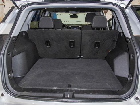 Used 2022 GMC Terrain SLE image 22