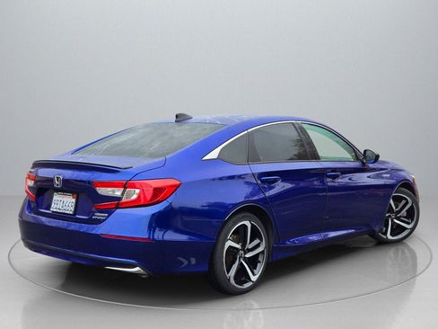 Used 2022 Honda Accord Sport image 8