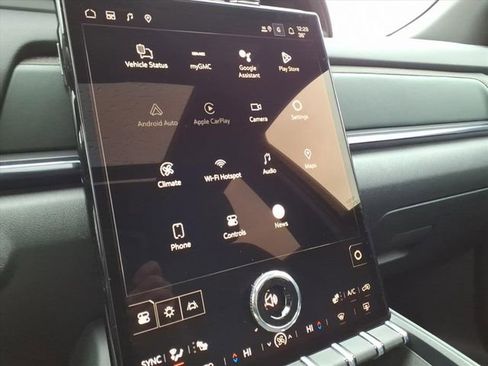 New 2026 GMC Terrain AT4 w/ Technology Package II image 33