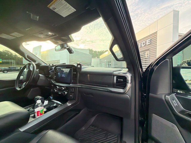Used 2025 Ford F150 Lariat w/ Equipment Group 501A Mid AWD/4WD image 38