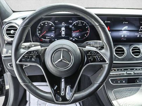 Used 2023 Mercedes-Benz E 350 4MATIC Sedan image 16