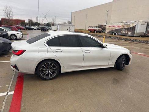 Used 2022 BMW 330e 330e iPerformance w/ Convenience Package image 3