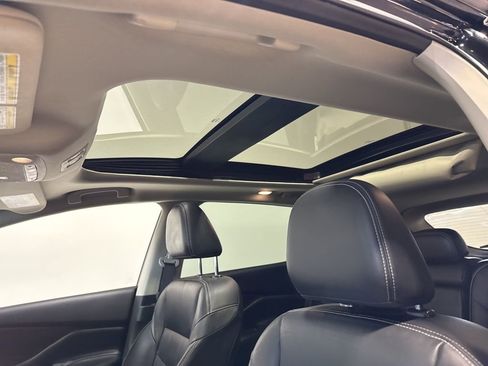 Used 2019 Nissan Murano Platinum w/ Cargo Package image 30