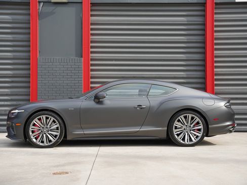 Used 2025 Bentley Continental GT Speed image 65