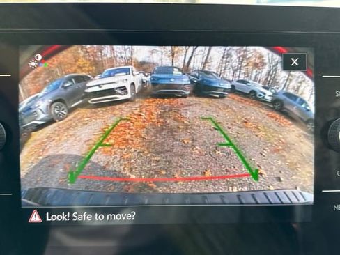 New 2026 Volkswagen Jetta SE image 16