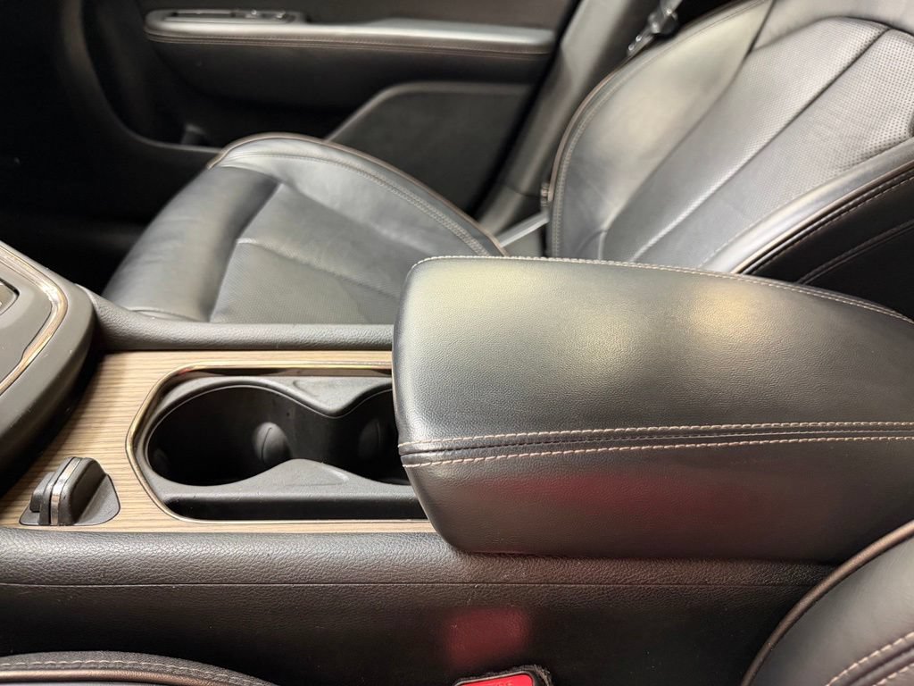 Used 2015 Chrysler 200 C w/ Navigation & Sound Group I FWD image 21