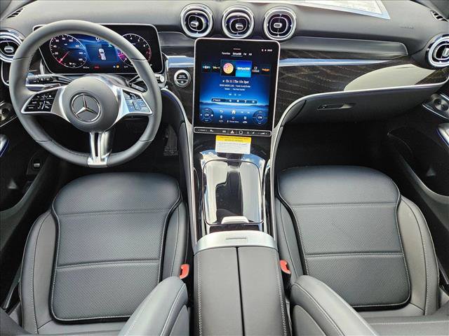 Used 2026 Mercedes-Benz GLC 300 image 16