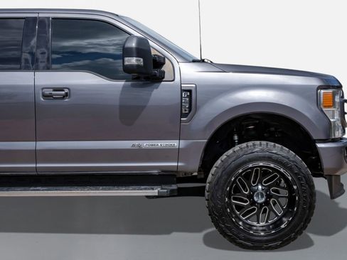 Used 2021 Ford F250 Lariat w/ Lariat Ultimate Package image 7