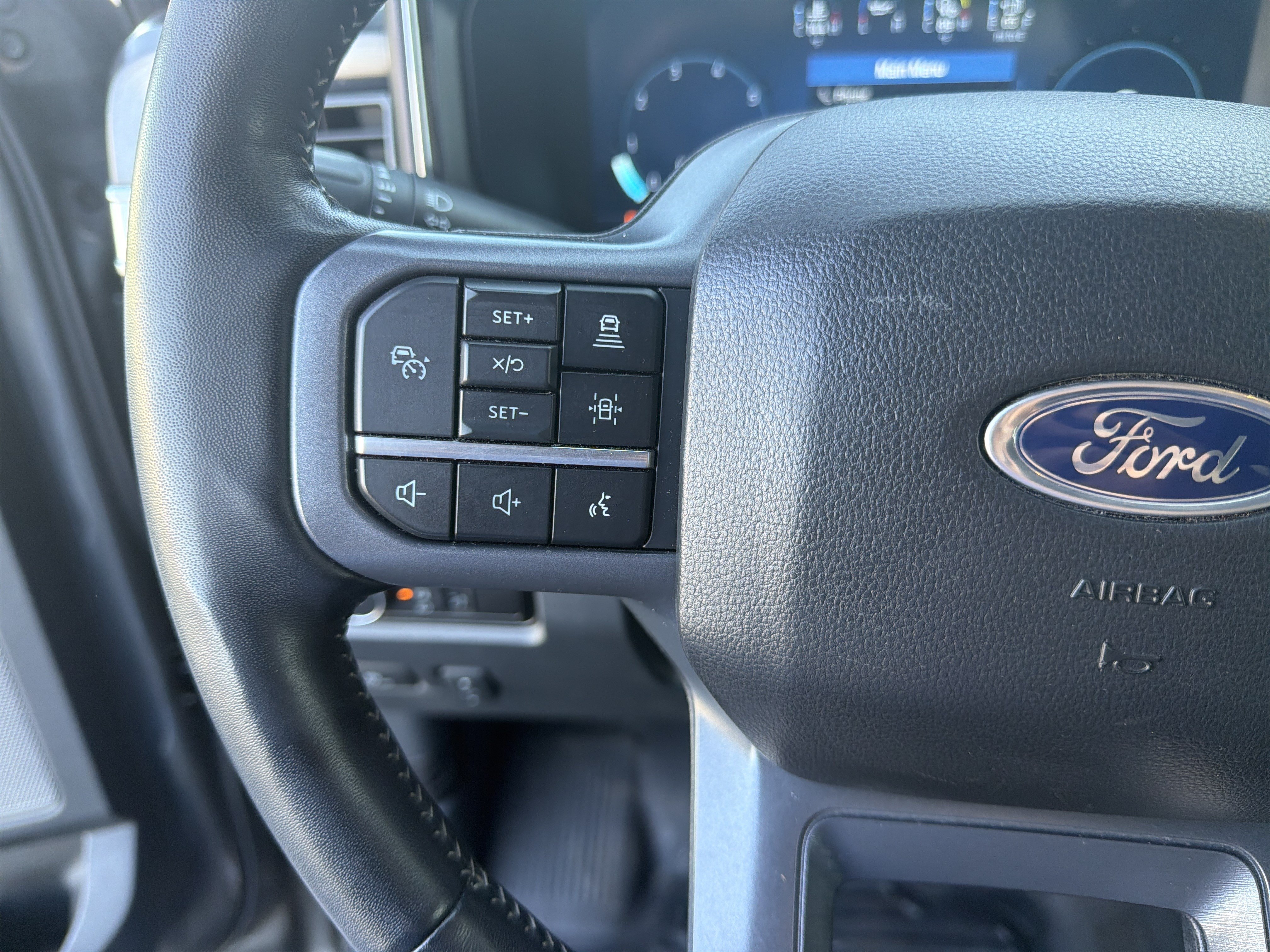 Used 2023 Ford F350 Lariat w/ Lariat Ultimate Package AWD/4WD image 40