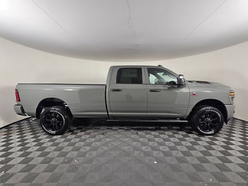 New 2026 RAM 2500 Tradesman AWD/4WD image 3