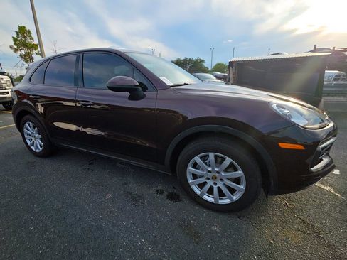 Used 2019 Porsche Cayenne AWD/4WD image 6