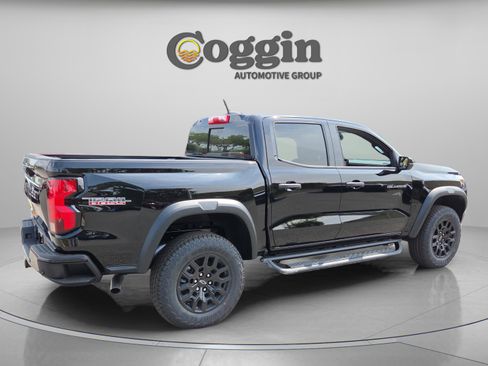 New 2026 Chevrolet Colorado Trail Boss AWD/4WD image 5