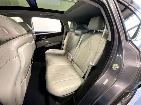 Used 2020 Acura RDX AWD w/ Technology Package image 15