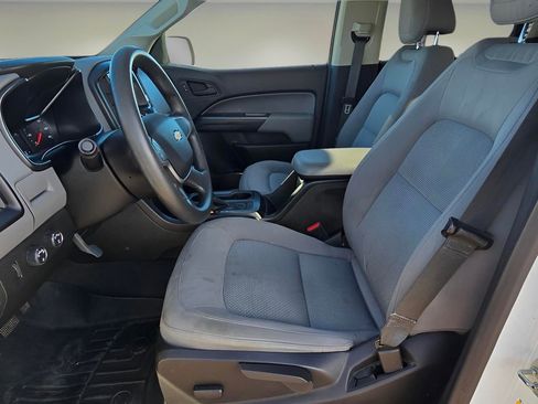 Used 2019 Chevrolet Colorado W/T w/ WT Convenience Package image 13