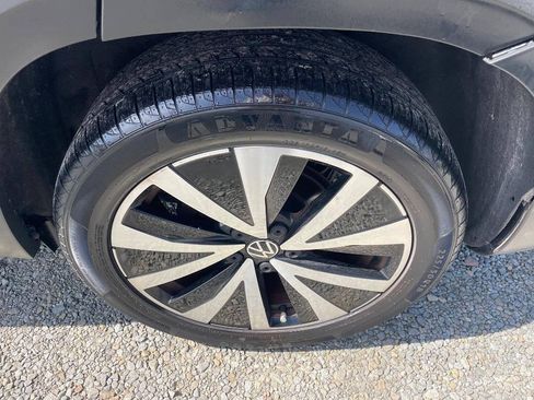 Used 2022 Volkswagen Taos SE AWD/4WD image 31